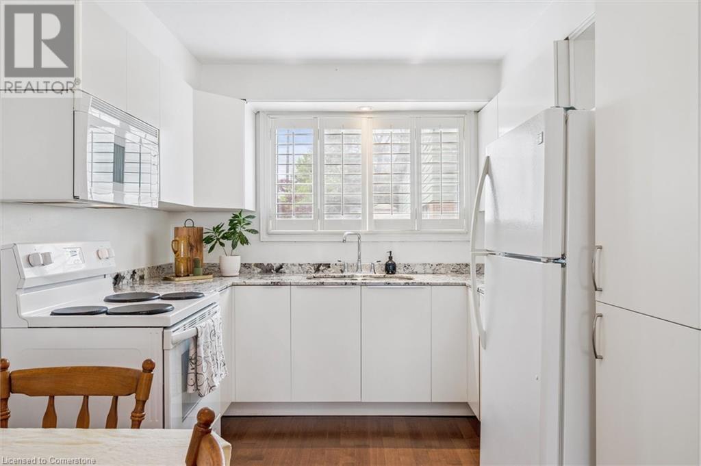 Photo 12 of 161 Berkindale Drive Unit 6, Hamilton ON