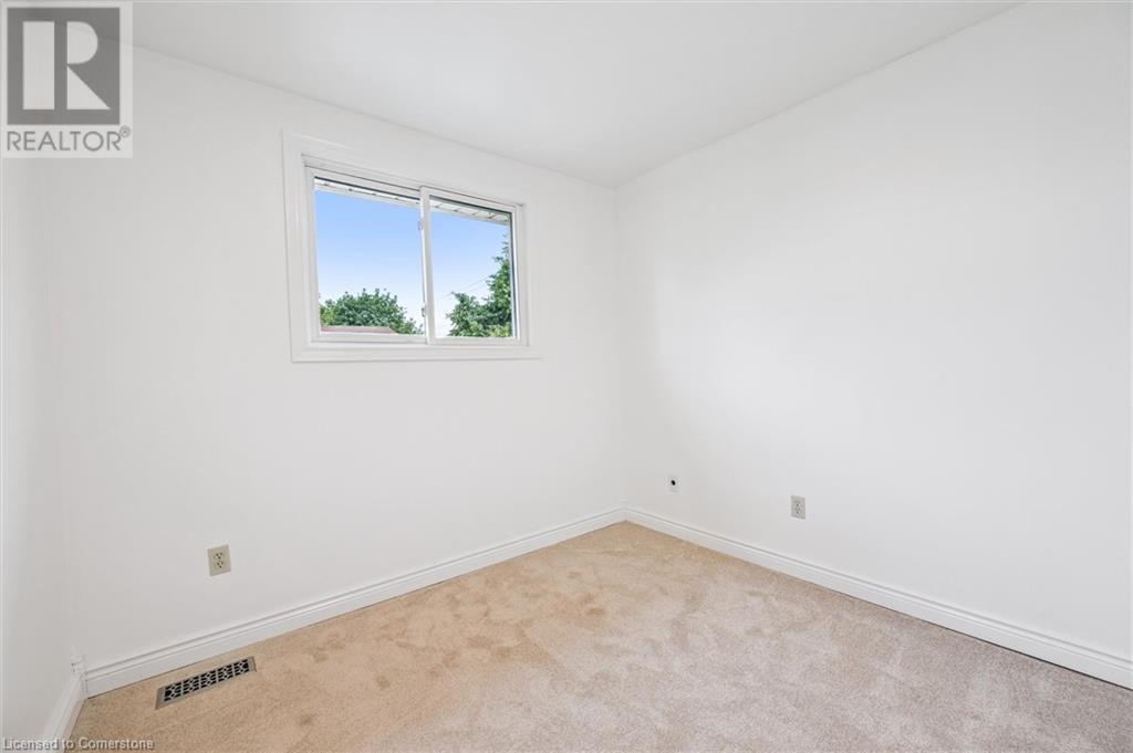 Photo 19 of 161 Berkindale Drive Unit 6, Hamilton ON
