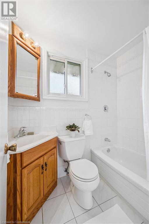 Photo 26 of 161 Berkindale Drive Unit 6, Hamilton ON