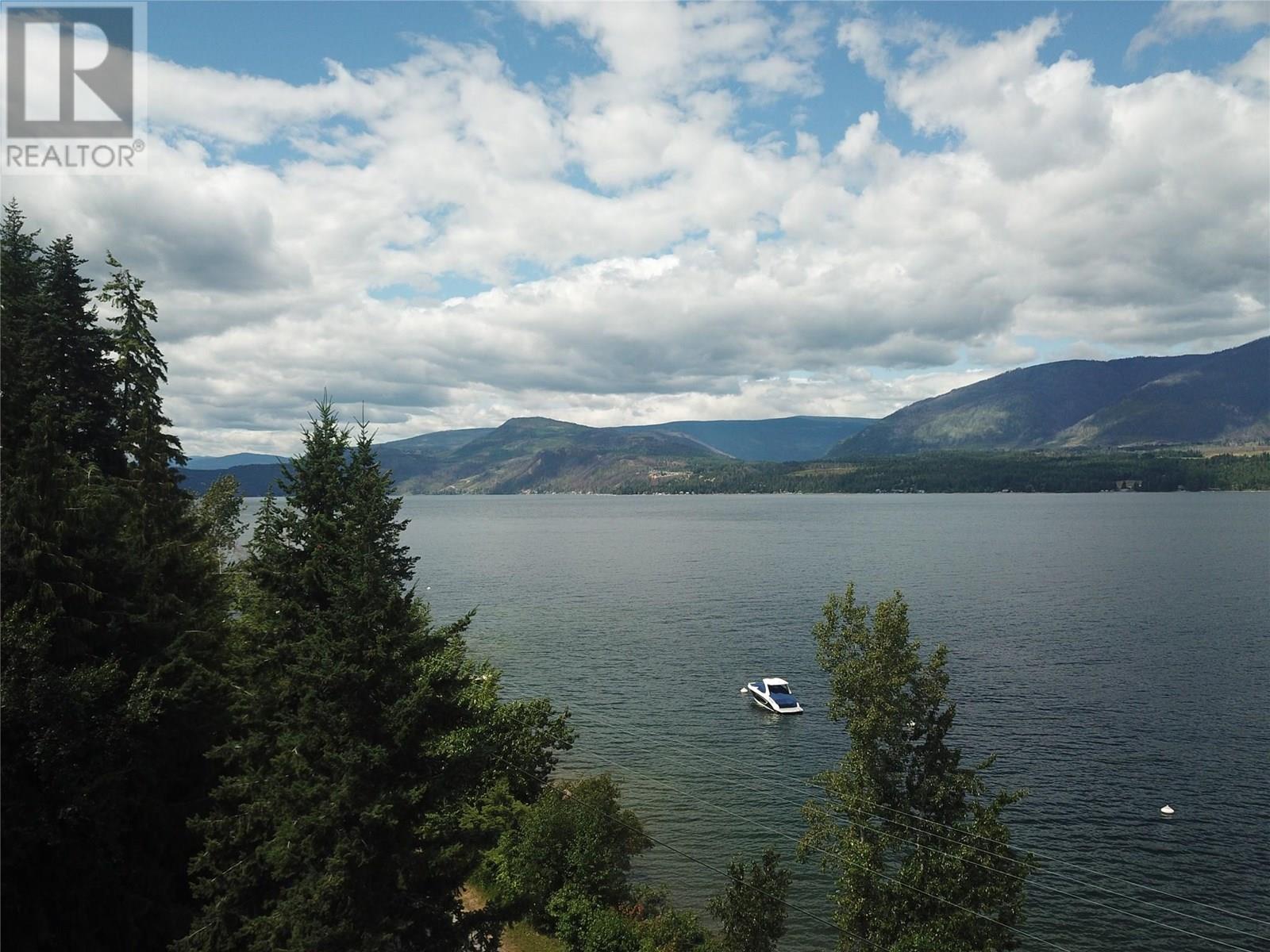 3610 Eagle Bay Road Unit# D, Eagle Bay