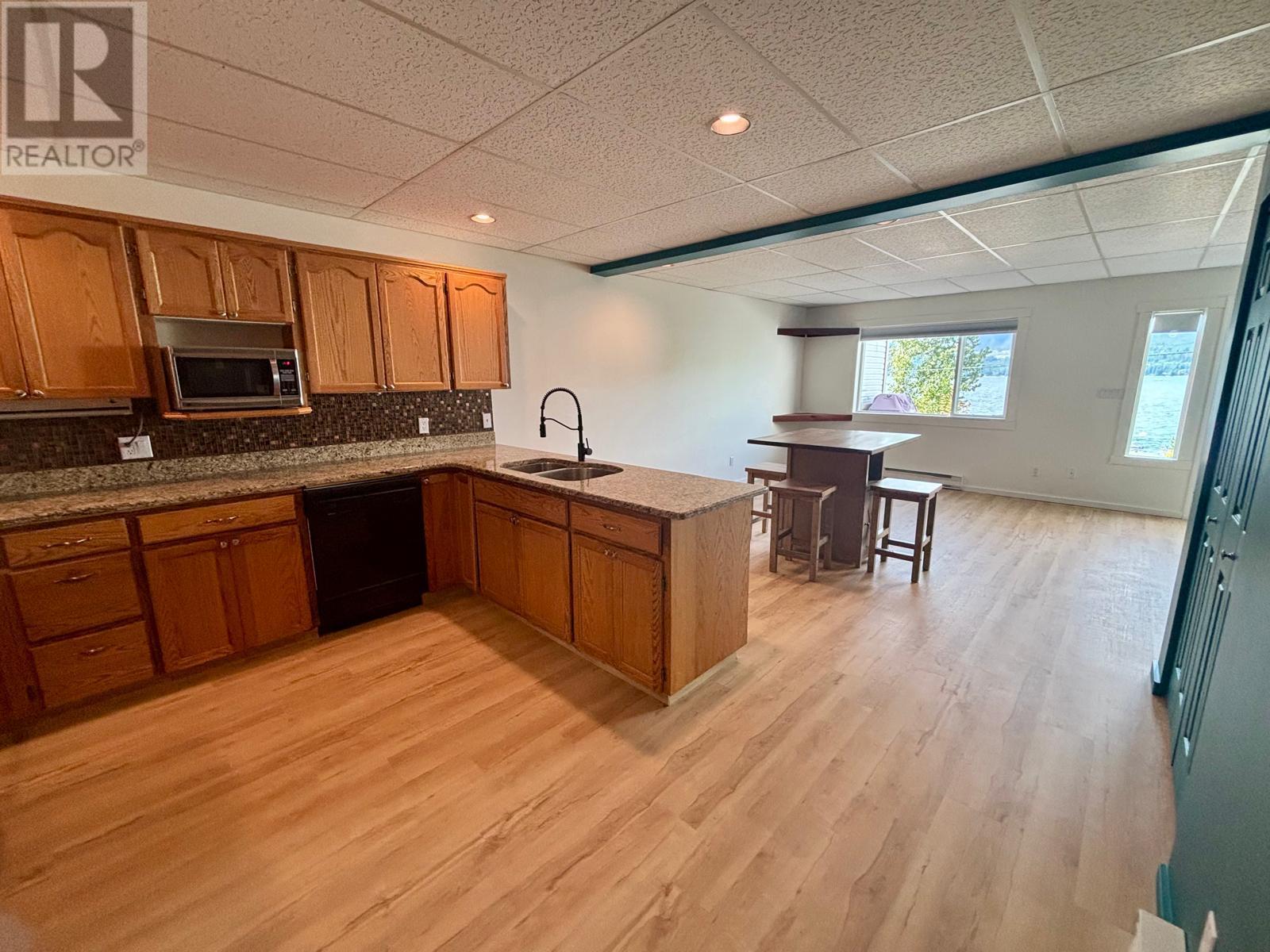 3610 Eagle Bay Road Unit# D, Eagle Bay