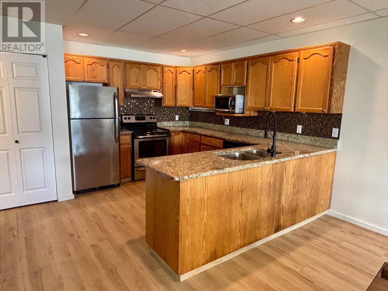 3610 Eagle Bay Road Unit# D, Eagle Bay