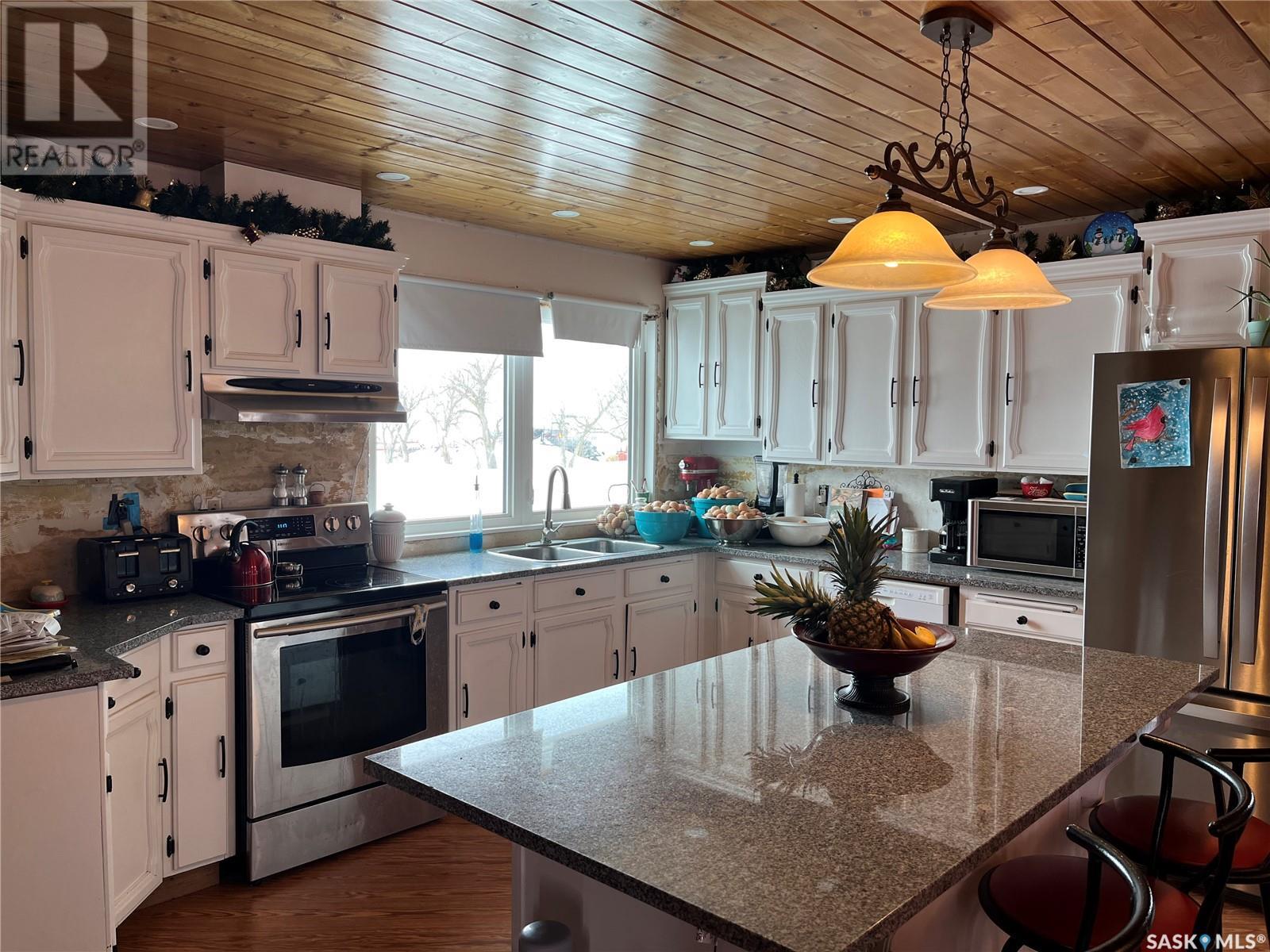 Photo 16 of Froese Farm, Excelsior Rm No 166 SK