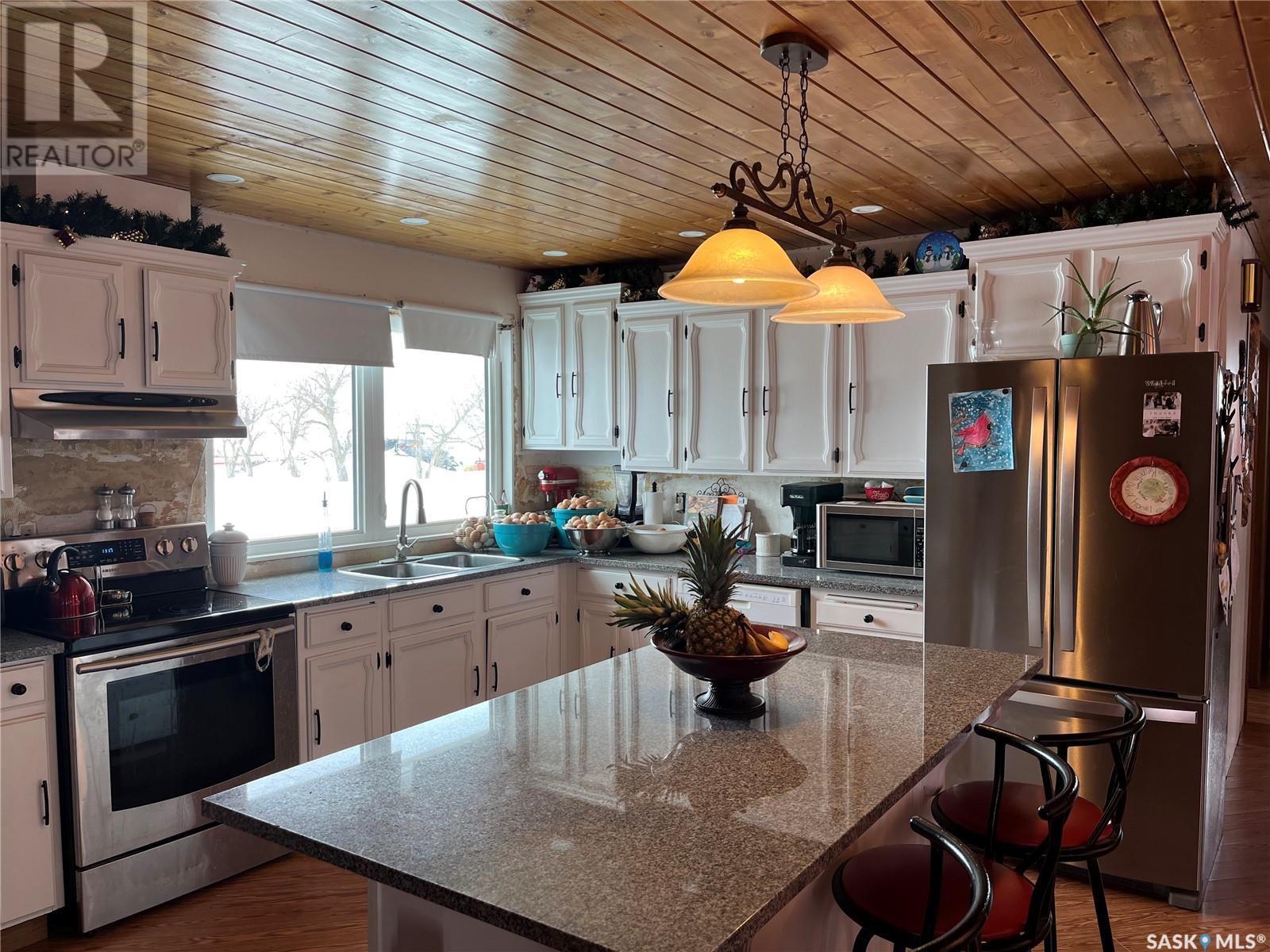 Photo 20 of Froese Farm, Excelsior Rm No 166 SK