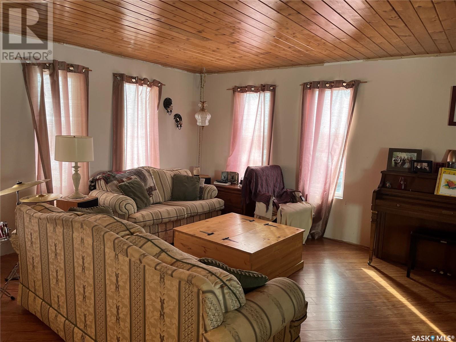 Photo 21 of Froese Farm, Excelsior Rm No 166 SK