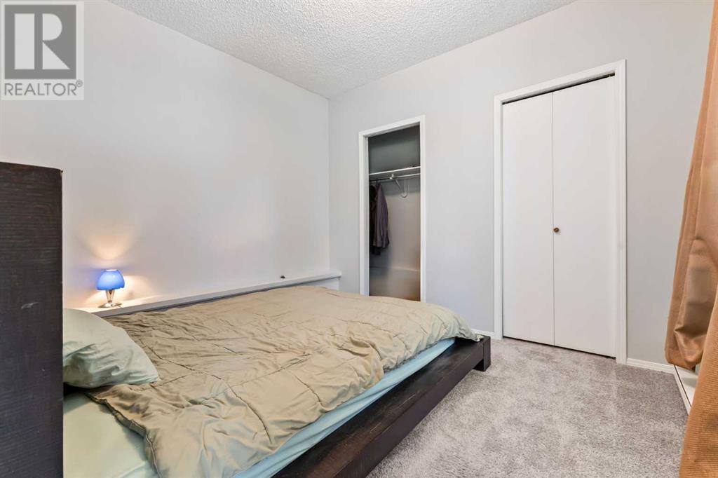 Photo 12 of 2441 25 A Street Sw, Calgary AB
