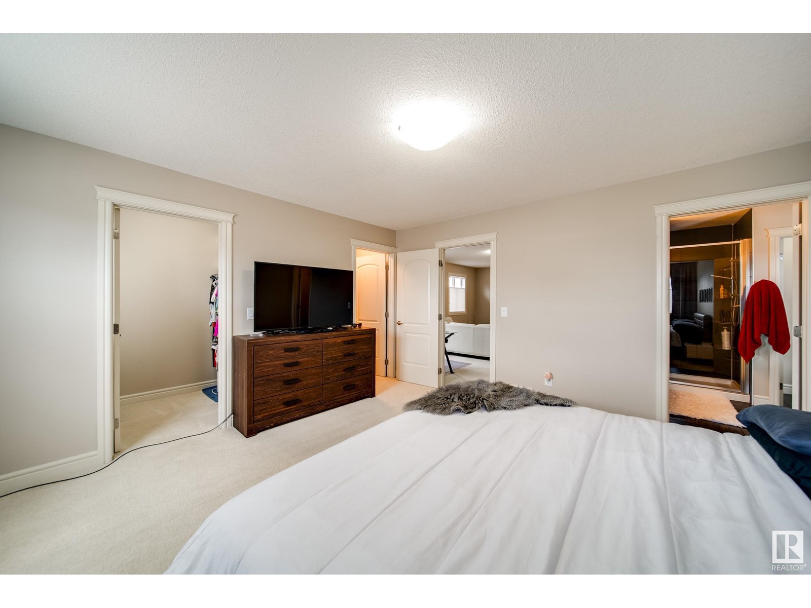 Photo 32 of 17044 43 St Nw, Edmonton AB
