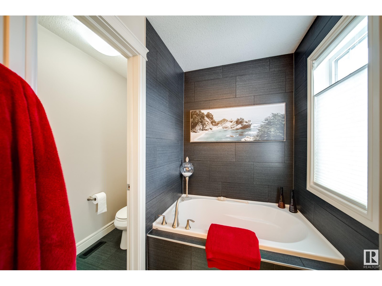 Photo 36 of 17044 43 St Nw, Edmonton AB