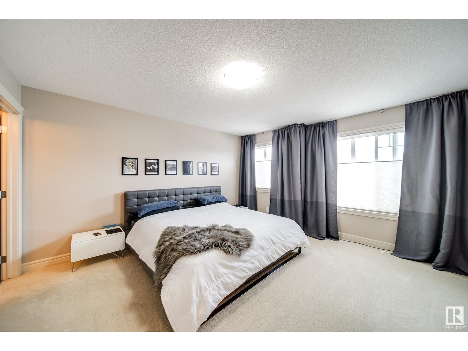 Photo 30 of 17044 43 St Nw, Edmonton AB