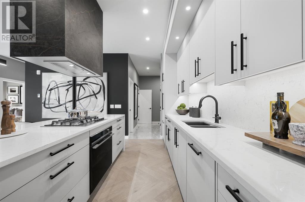Photo 7 of 206 835 78 Street Sw, Calgary AB