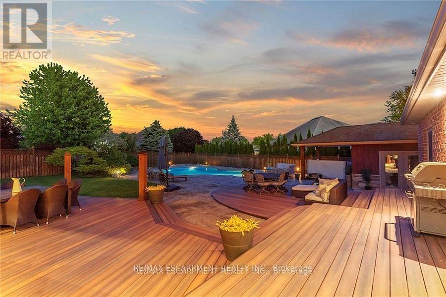 Photo 5 of 46 Sea Breeze Drive, Norfolk ON