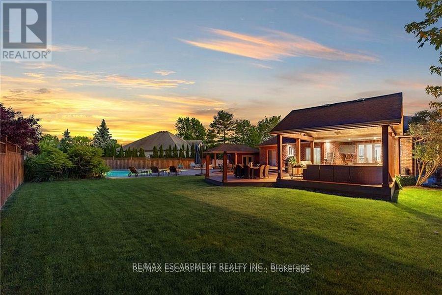 Photo 21 of 46 Sea Breeze Drive, Norfolk ON