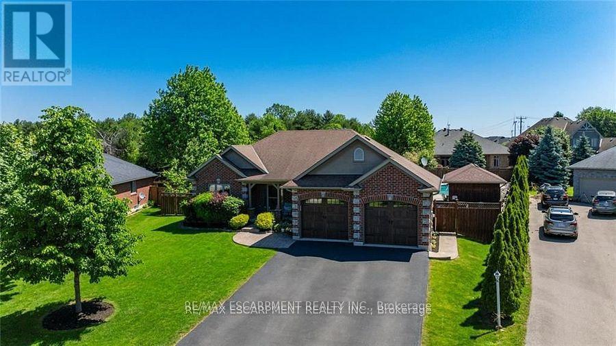 Photo 9 of 46 Sea Breeze Drive, Norfolk ON