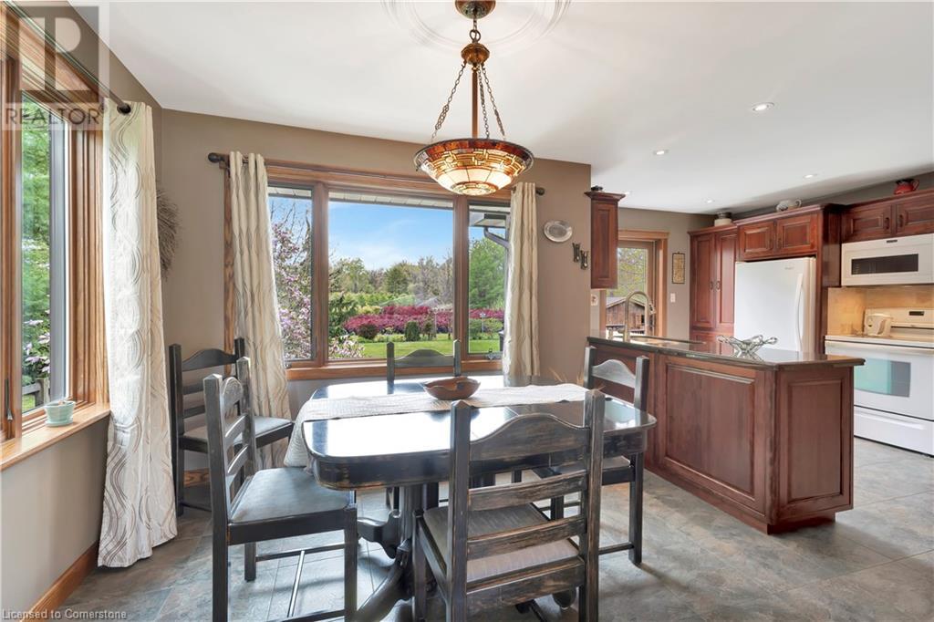 Photo 31 of 685 Robson Road, Waterdown ON