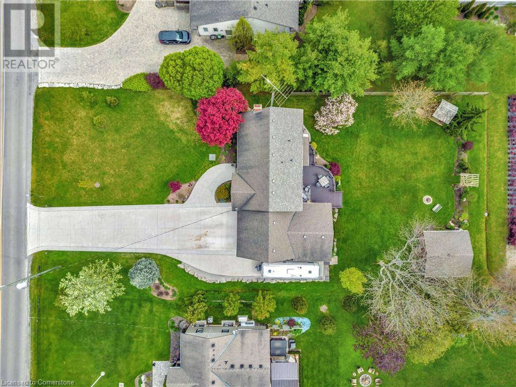 Photo 40 of 685 Robson Road, Waterdown ON