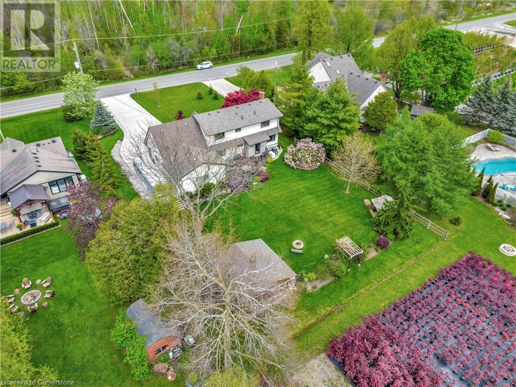 Photo 25 of 685 Robson Road, Waterdown ON