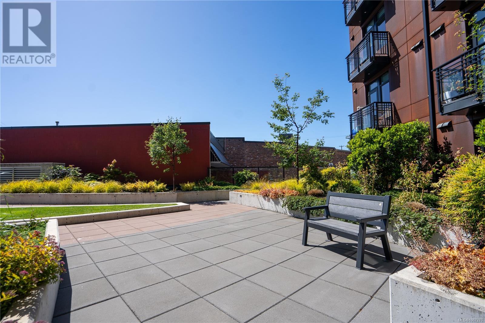 Photo 5 of 201 515 Chatham St, Victoria BC