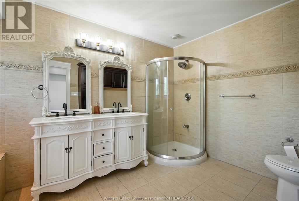 Photo 30 of 435 Country Club, Windsor ON