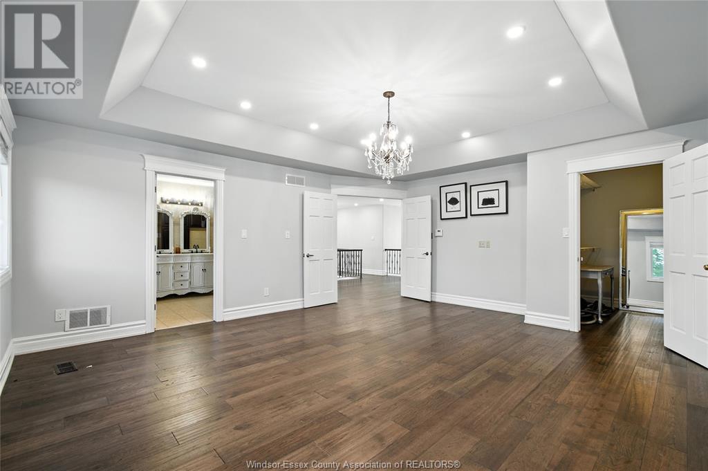Photo 33 of 435 Country Club, Windsor ON