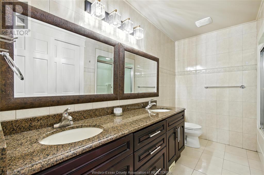Photo 38 of 435 Country Club, Windsor ON