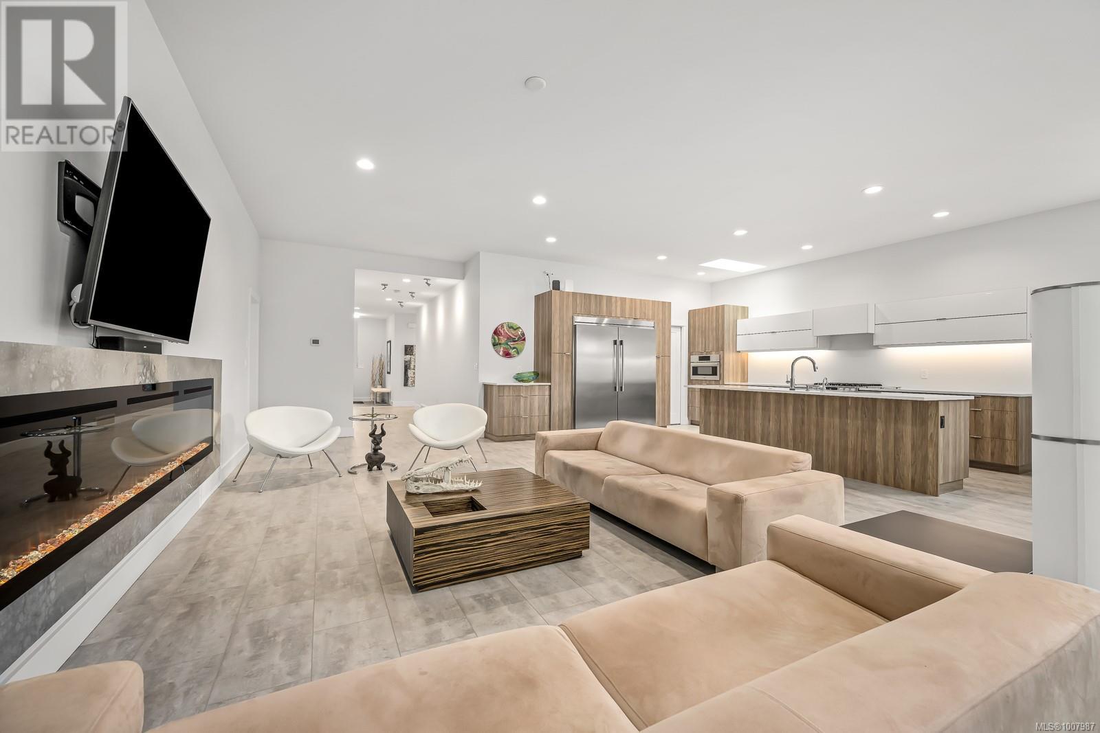 Photo 5 of 83 Grayhawk Pl, Courtenay BC