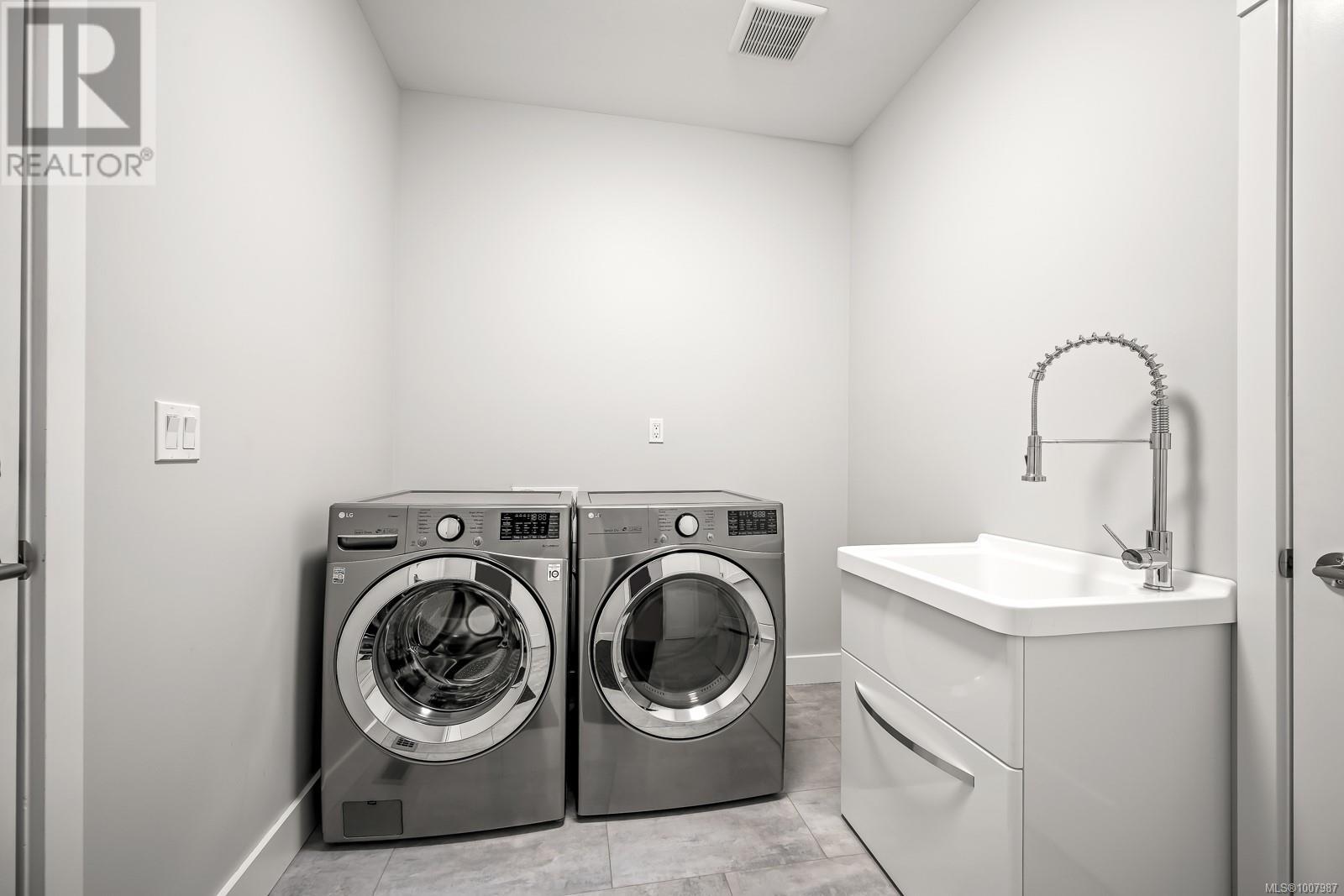Photo 26 of 83 Grayhawk Pl, Courtenay BC