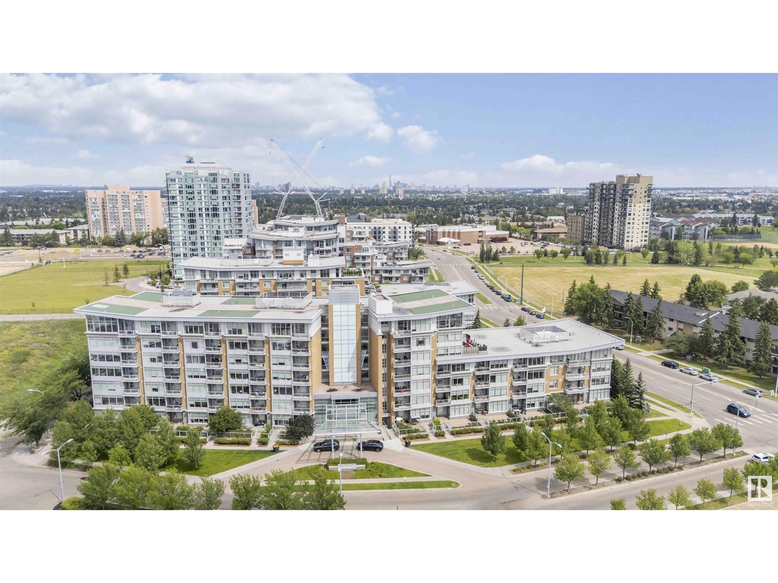 Photo 45 of 108 2504 109 St Nw, Edmonton AB