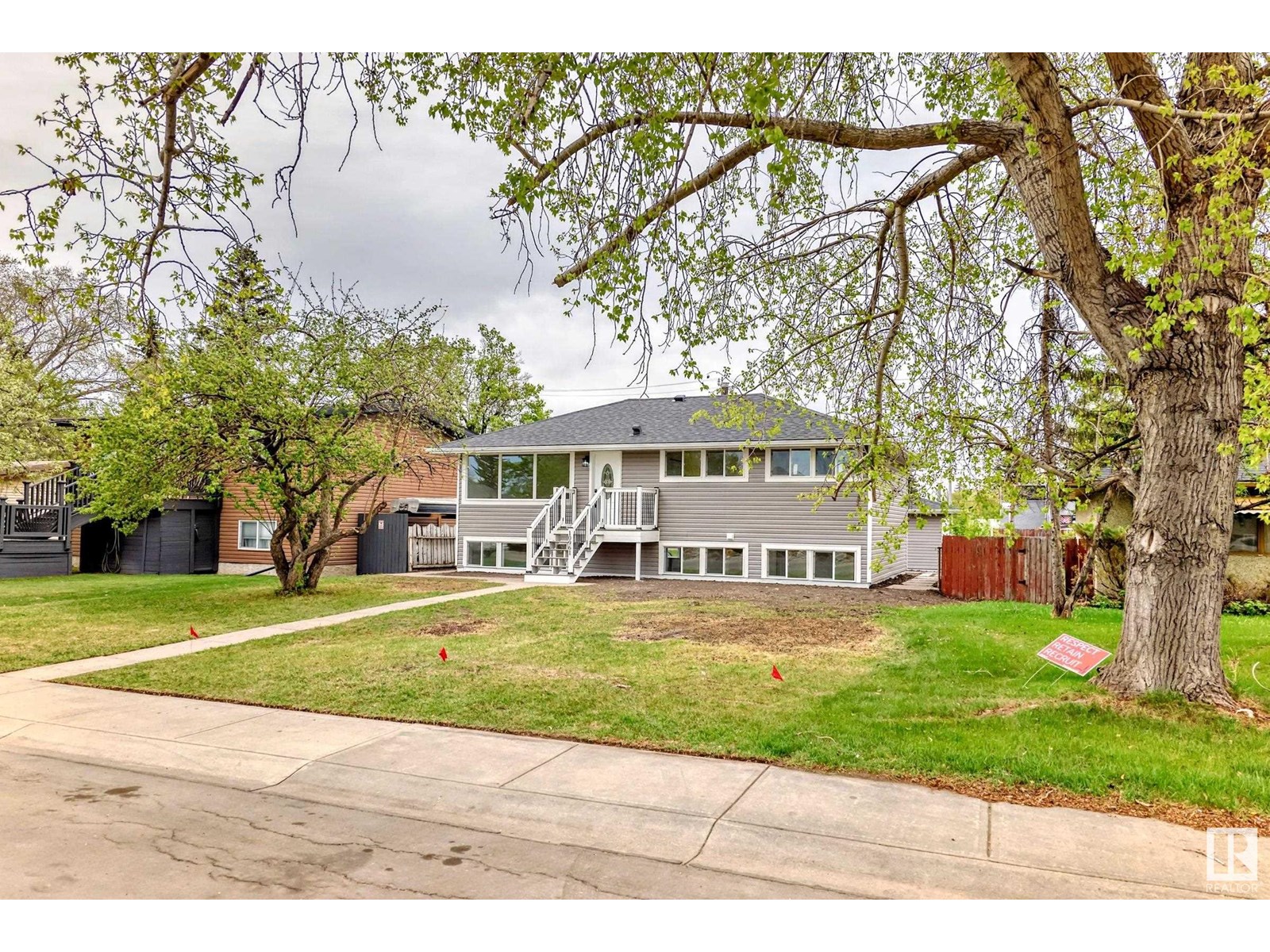 Photo 24 of 10961 157 St Nw, Edmonton AB