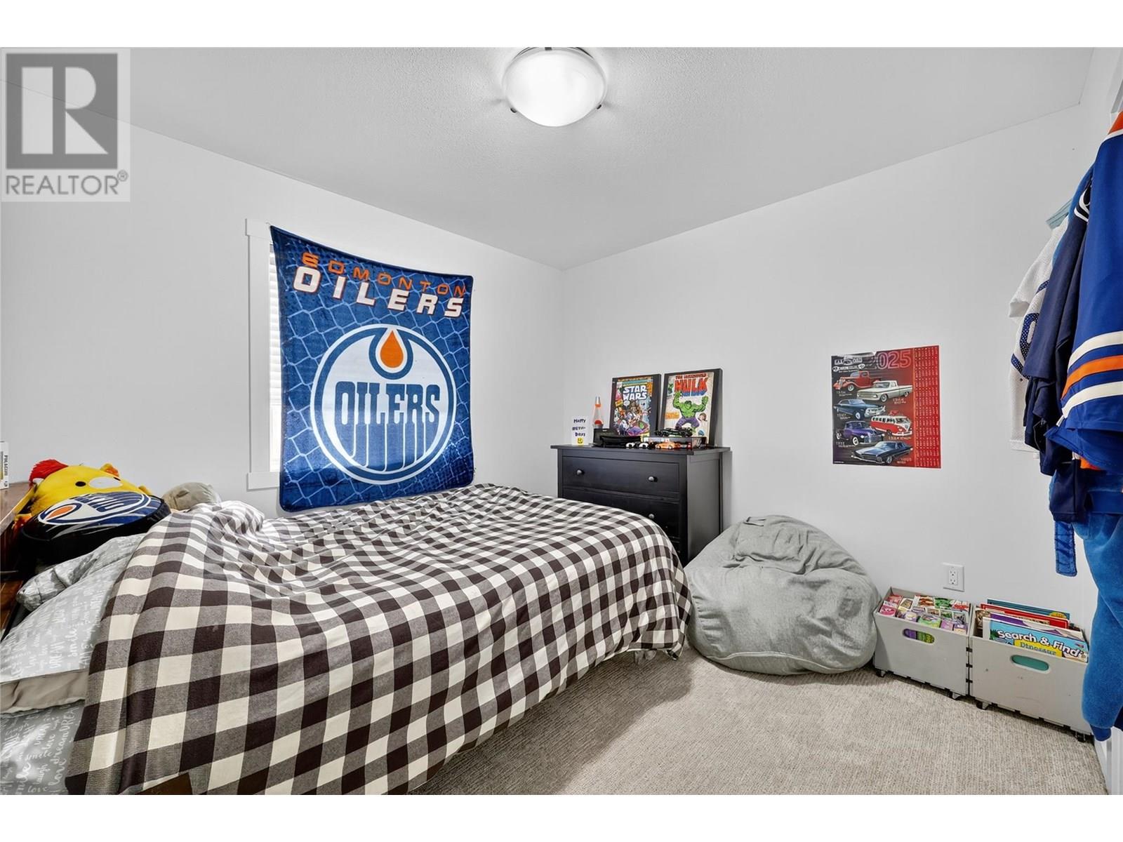  982 Paret Crescent, Kelowna