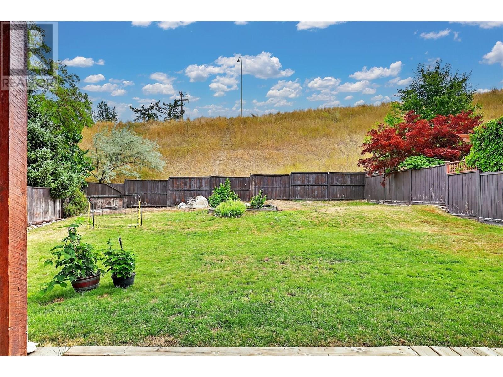  982 Paret Crescent, Kelowna