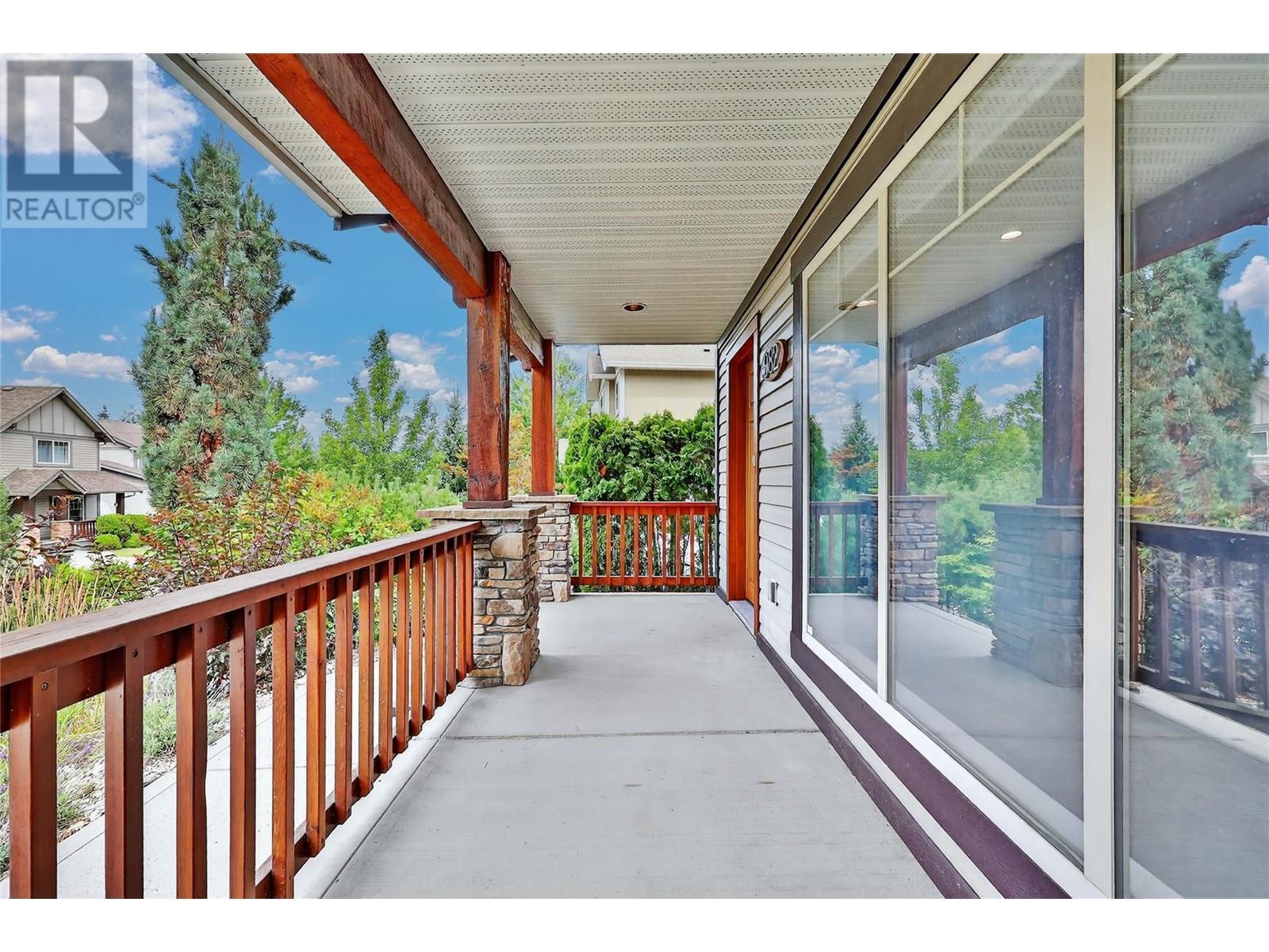  982 Paret Crescent, Kelowna