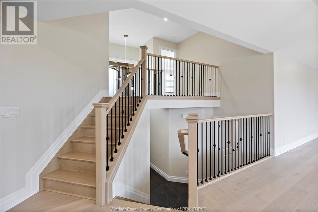 Photo 14 of 1249 Campana Crescent, Lakeshore ON