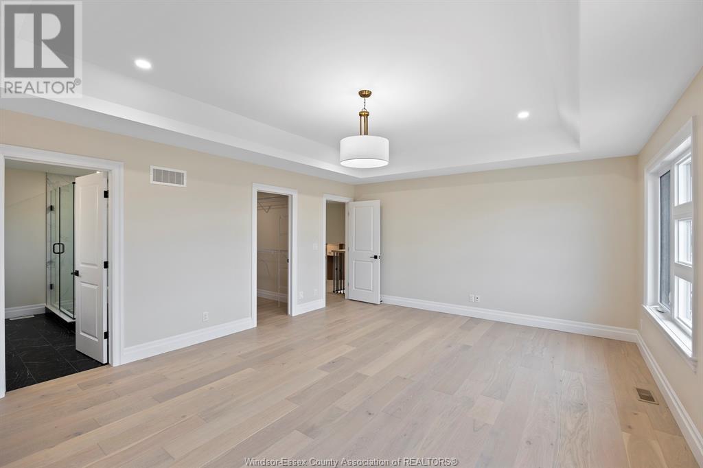 Photo 6 of 1249 Campana Crescent, Lakeshore ON