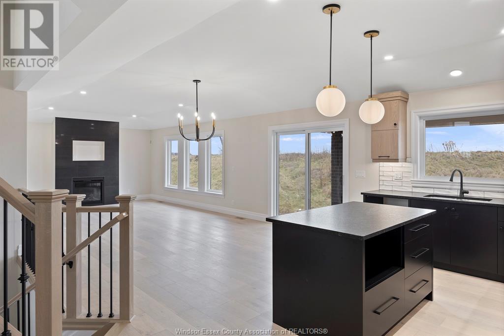 Photo 34 of 1249 Campana Crescent, Lakeshore ON