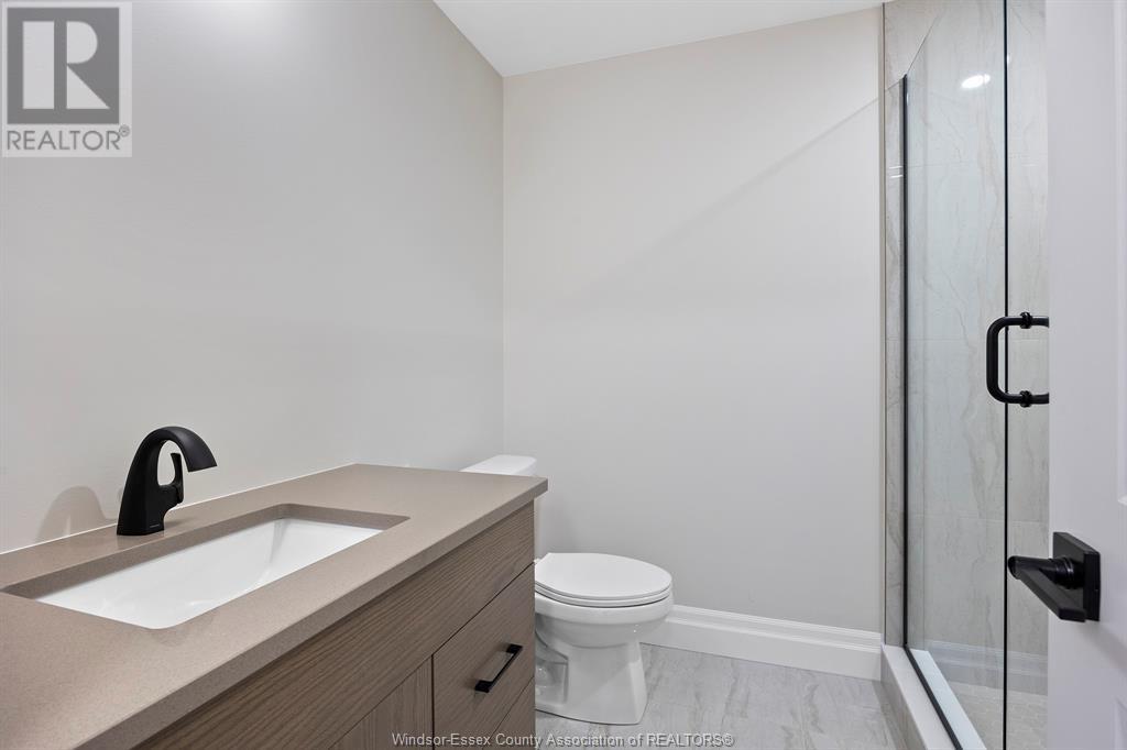 Photo 4 of 1249 Campana Crescent, Lakeshore ON
