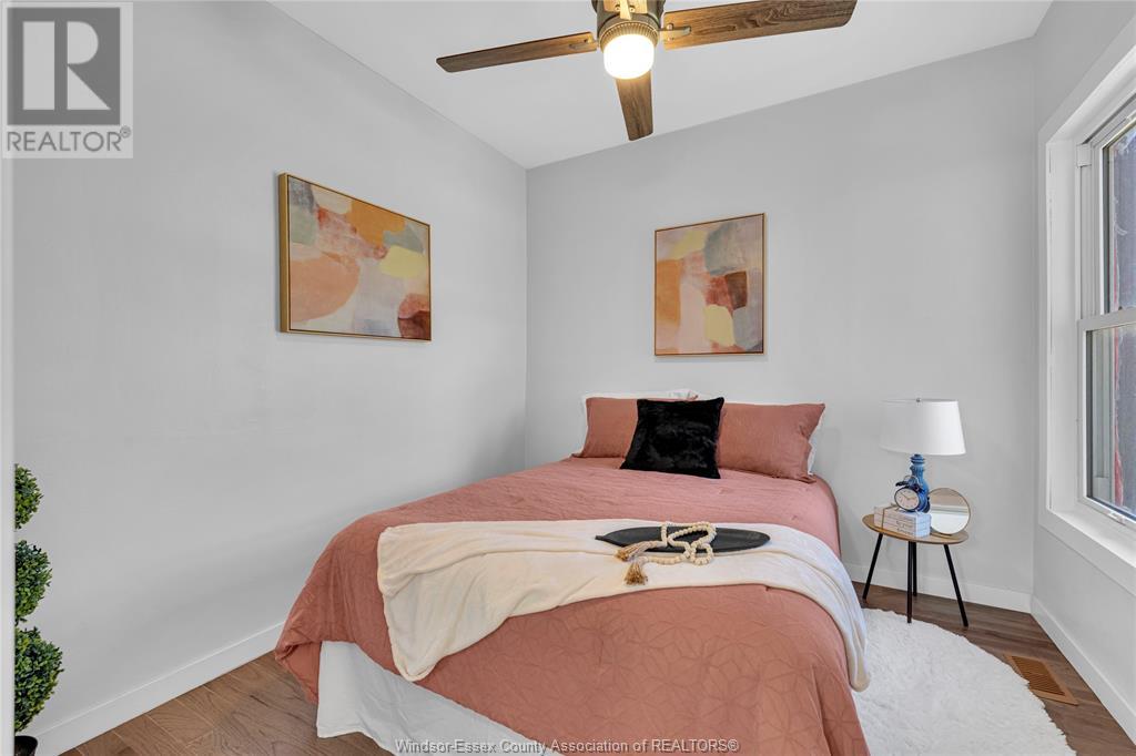 Photo 12 of 649 Cataraqui, Windsor ON