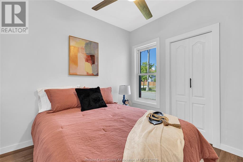 Photo 13 of 649 Cataraqui, Windsor ON