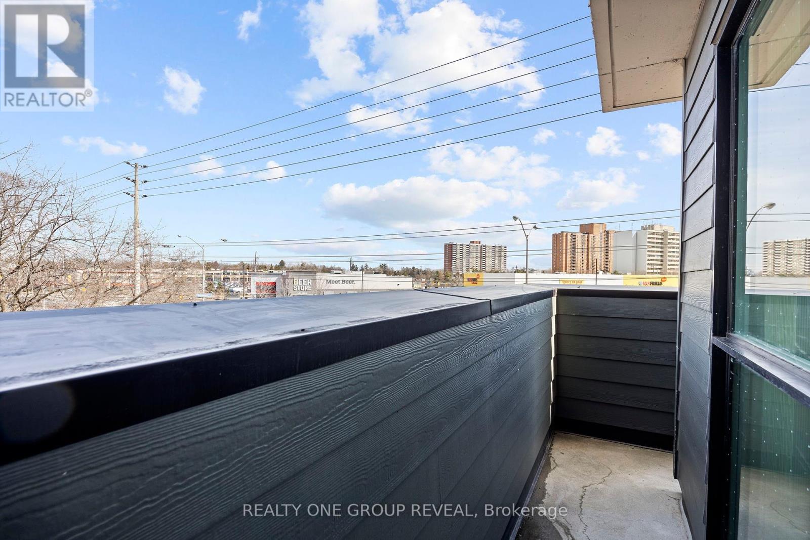 Photo 18 of 313 1 Falaise Road, Toronto ON