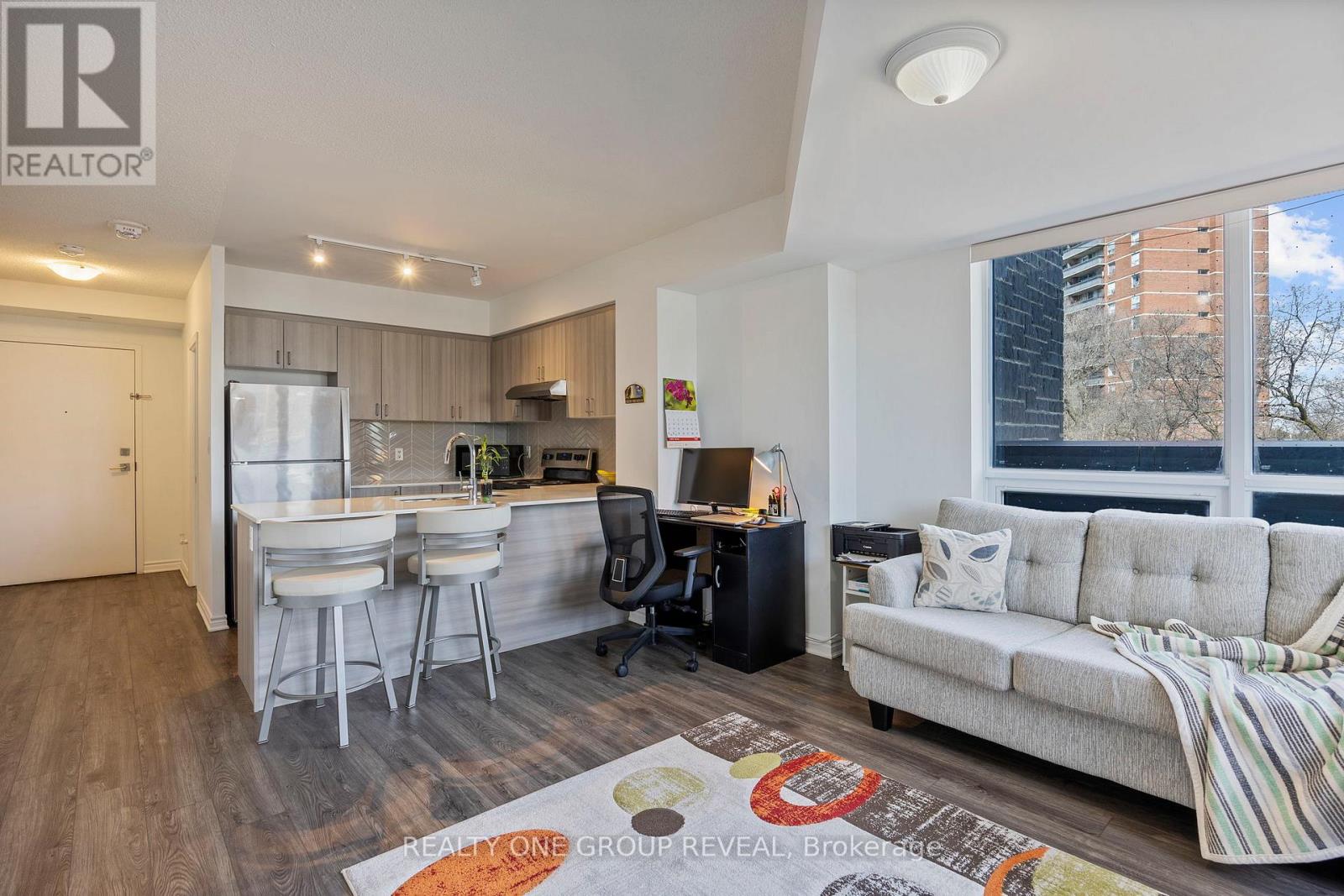 Photo 16 of 313 1 Falaise Road, Toronto ON
