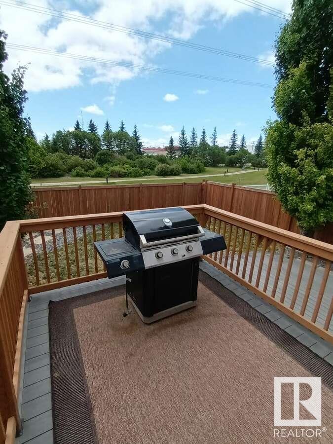 Photo 32 of 806 Highwood Bv, Devon AB