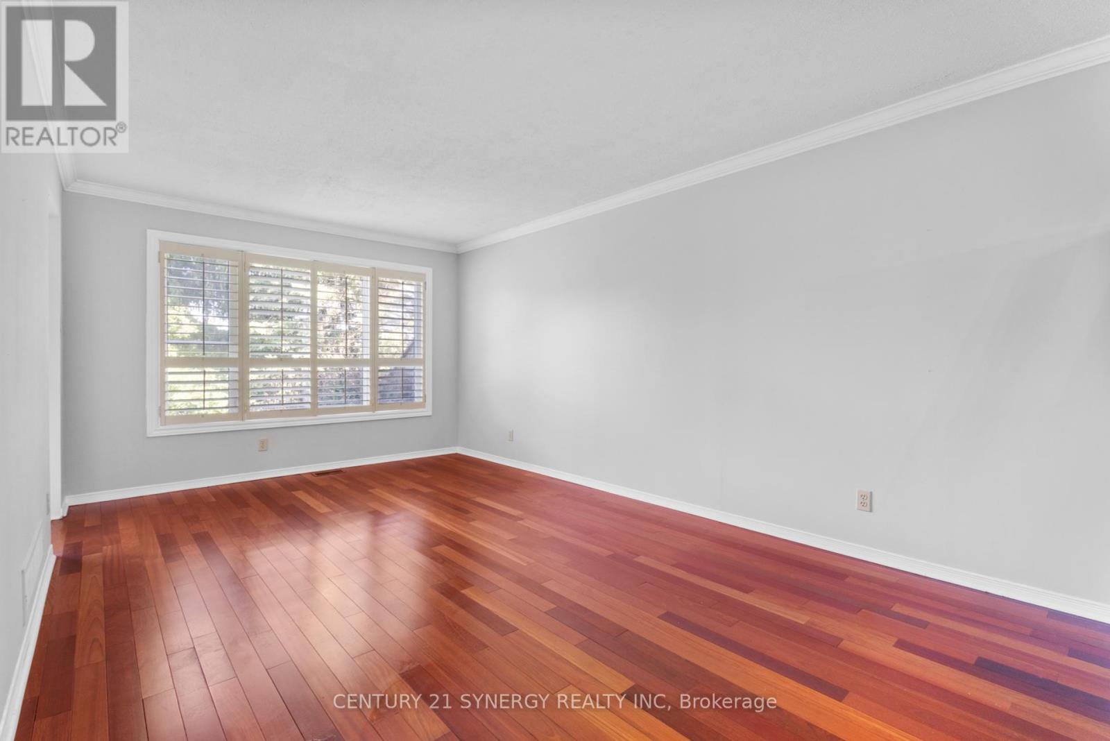 Photo 33 of 62 Stonebriar Drive, Ottawa ON