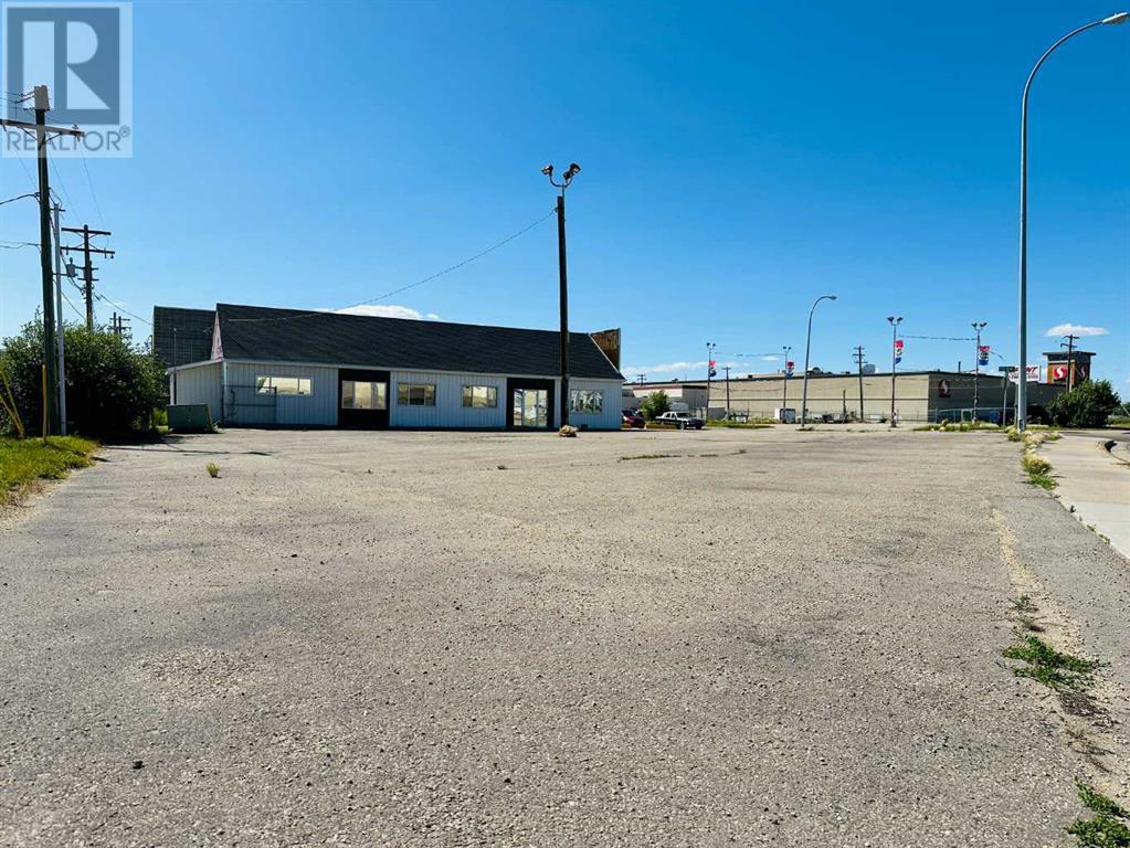 Photo 1 of 9901 113 Avenue, Grande Prairie AB