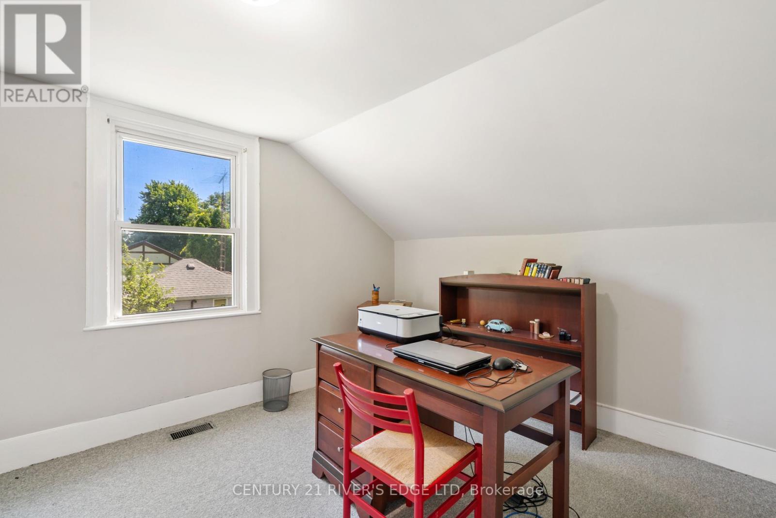 Photo 2 of 12084 Lakeshore Drive, South Dundas ON