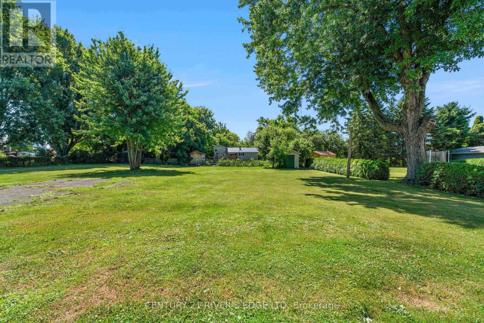 Photo 18 of 12084 Lakeshore Drive, South Dundas ON