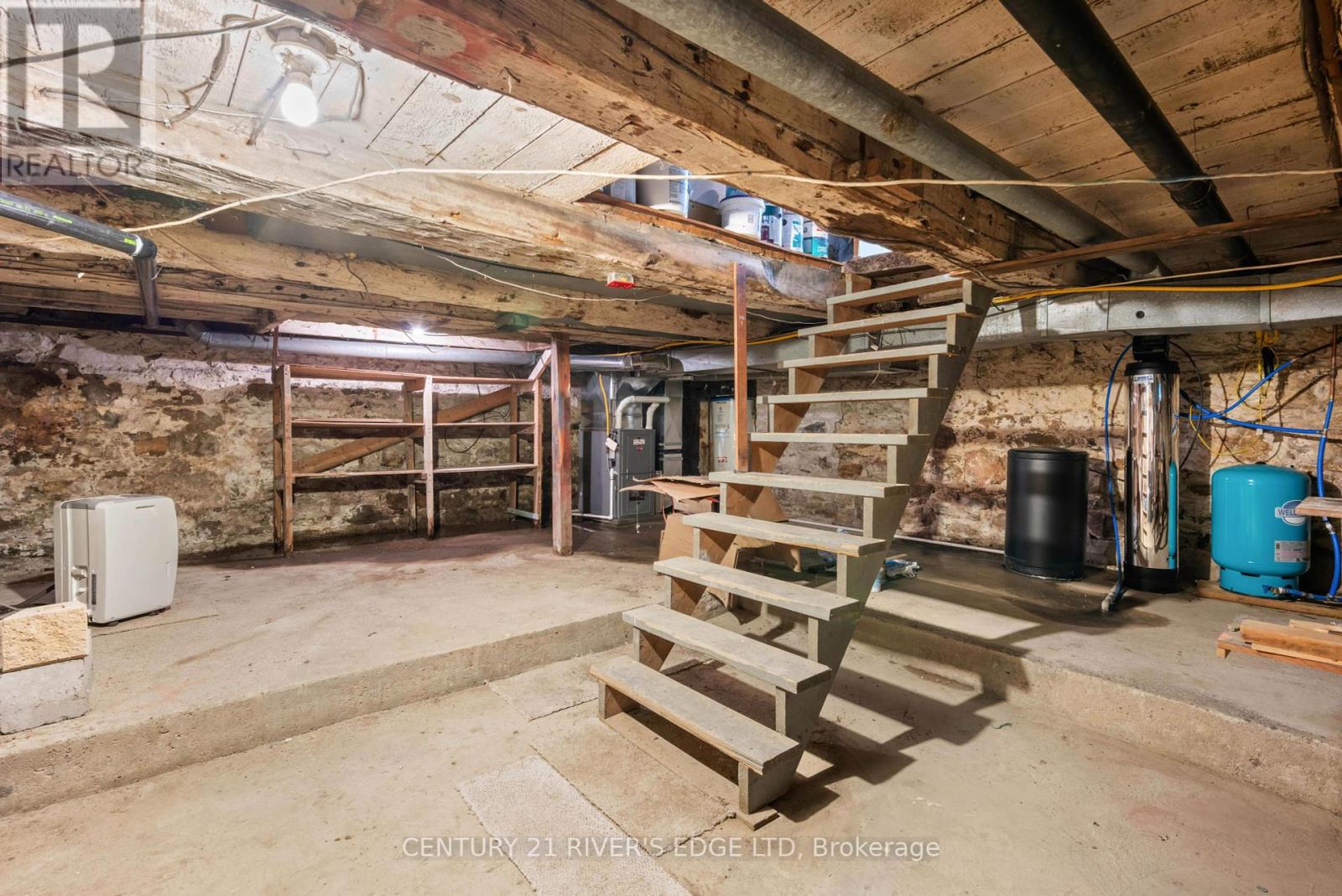 Photo 15 of 12084 Lakeshore Drive, South Dundas ON