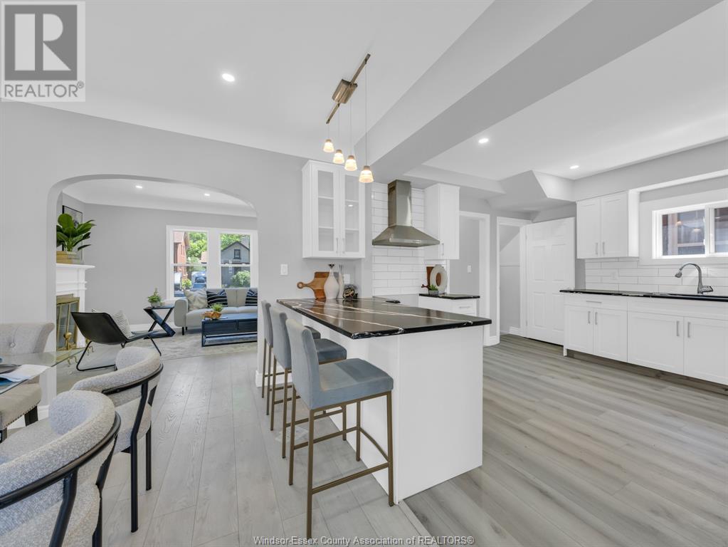 Photo 1 of 1331 Victoria Avenue, Windsor ON