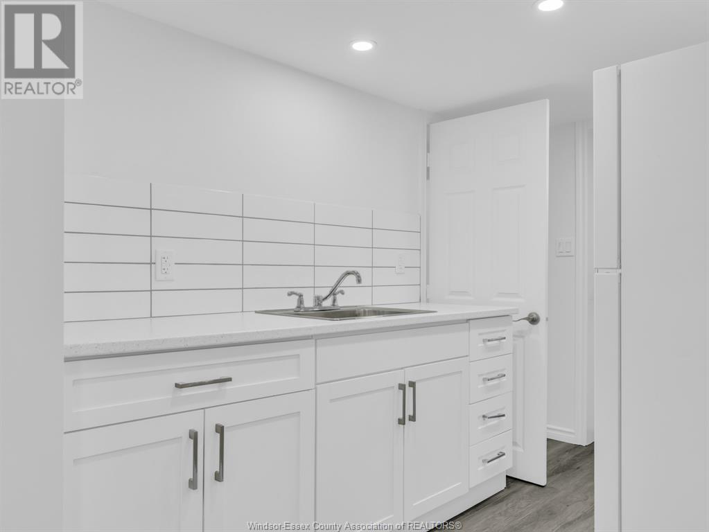 Photo 45 of 1331 Victoria Avenue, Windsor ON