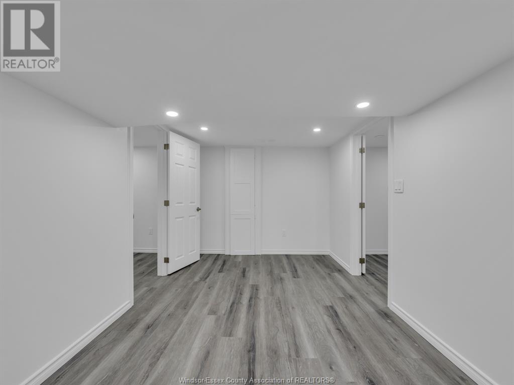 Photo 31 of 1331 Victoria Avenue, Windsor ON