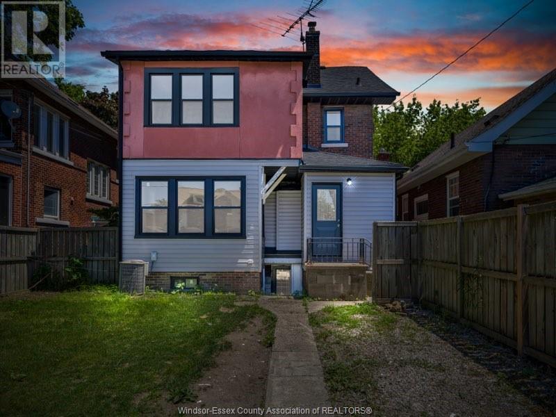 Photo 20 of 1331 Victoria Avenue, Windsor ON