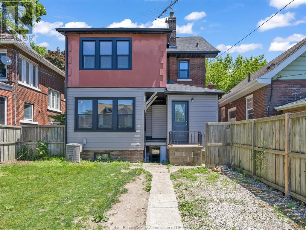 Photo 28 of 1331 Victoria Avenue, Windsor ON